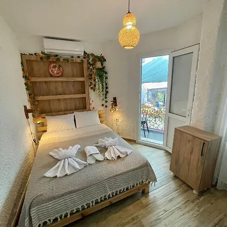 Mavi ege butik otel * Seferihisar